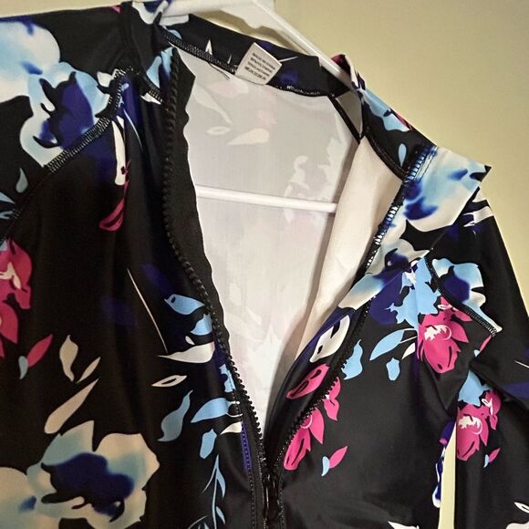 NWOT Floral Print Long Sleeve One Piece Swimsuit for Sports/Surfing size medium - Picture 4 of 8